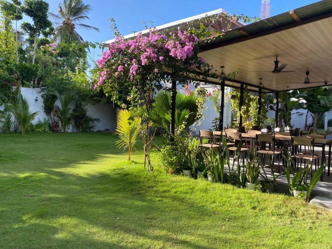 Chillax Thoddoo Hotel Ngoại thất bức ảnh